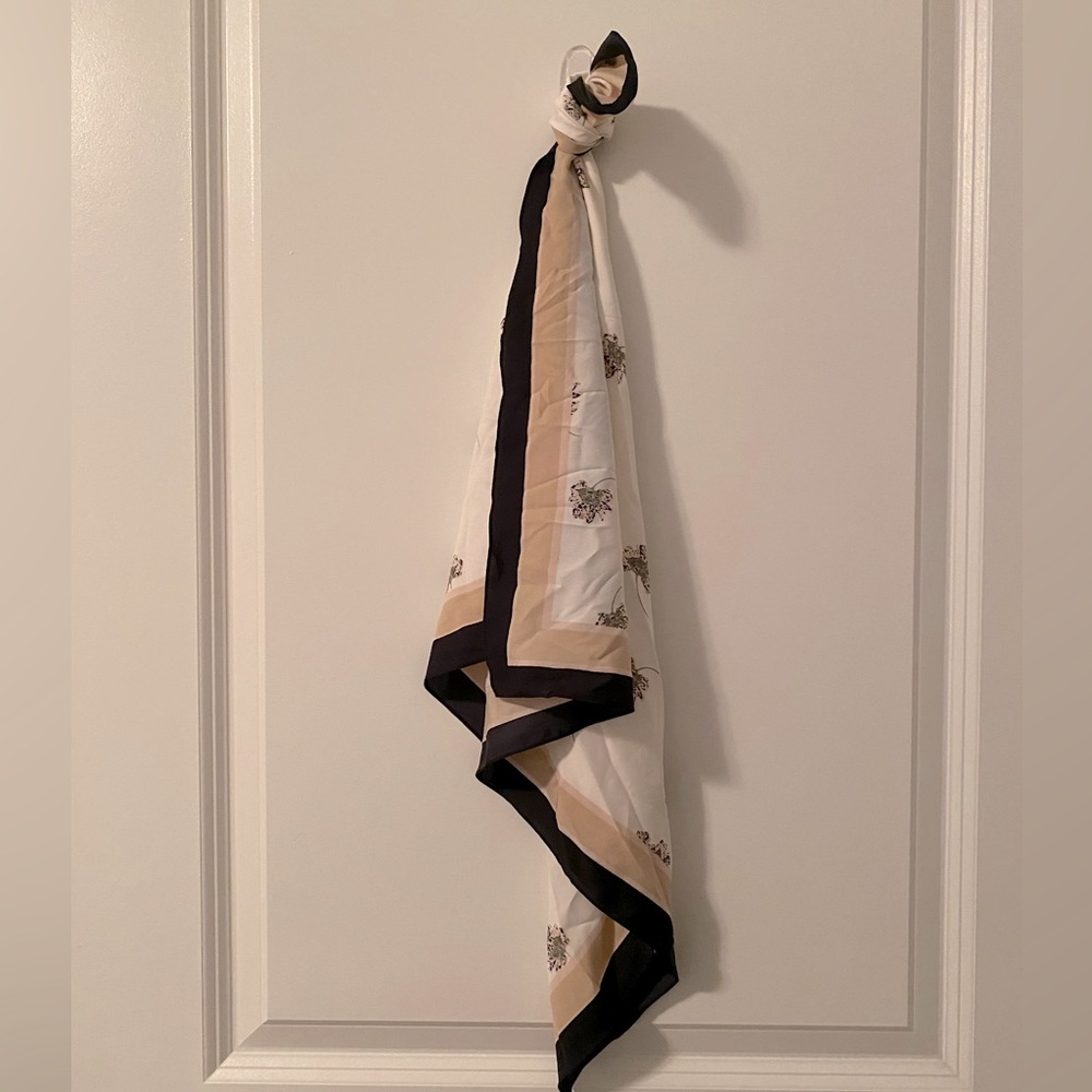 RW&CO. Scarf